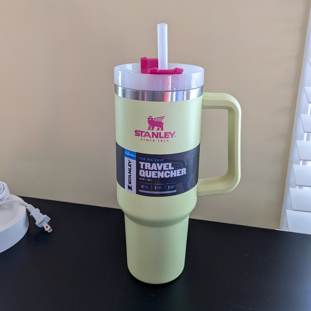 Stanley 40oz quencher